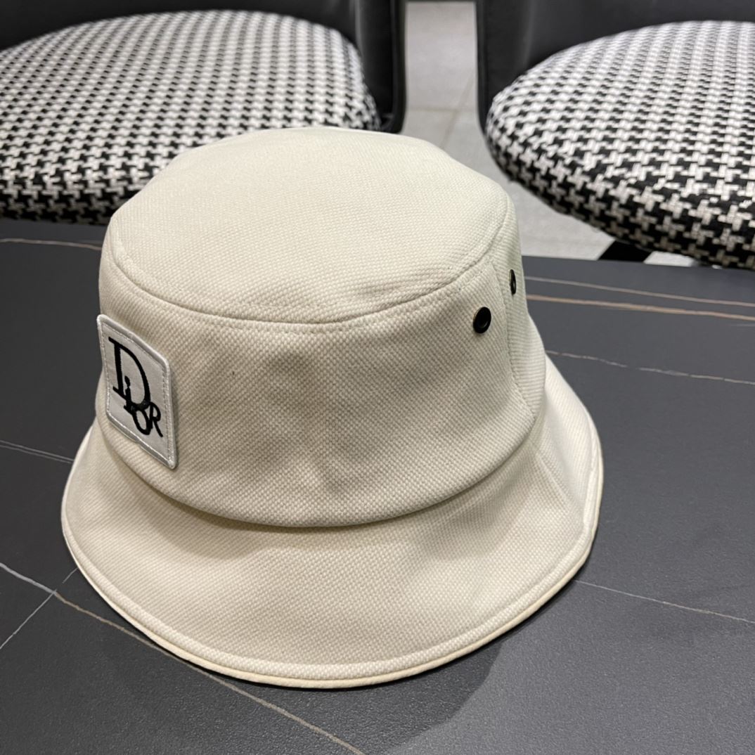 Christian Dior Caps